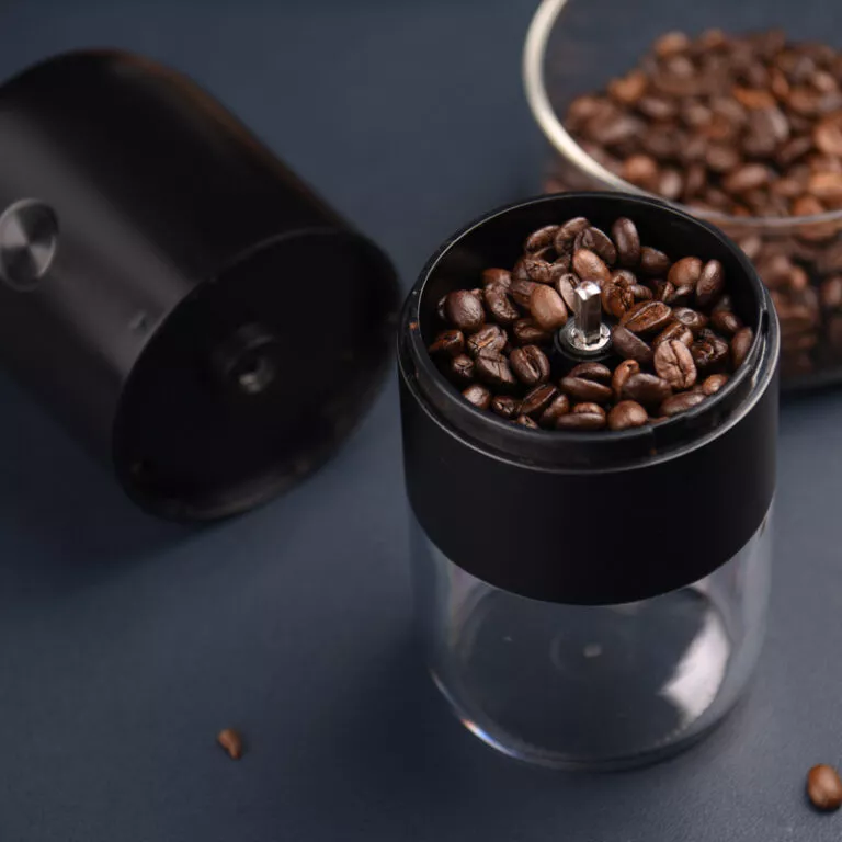 Electric coffee grinder