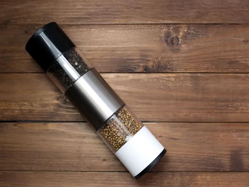 Master Cooking with Pepper Grinder