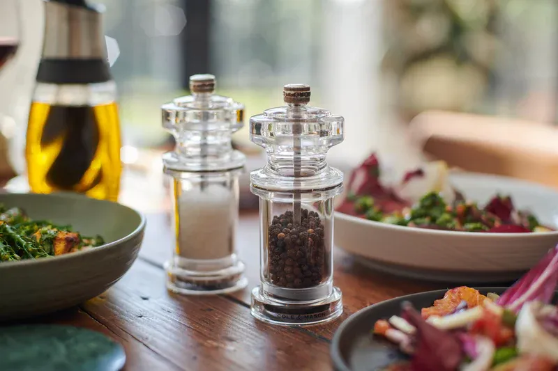 salt and pepper mill sets