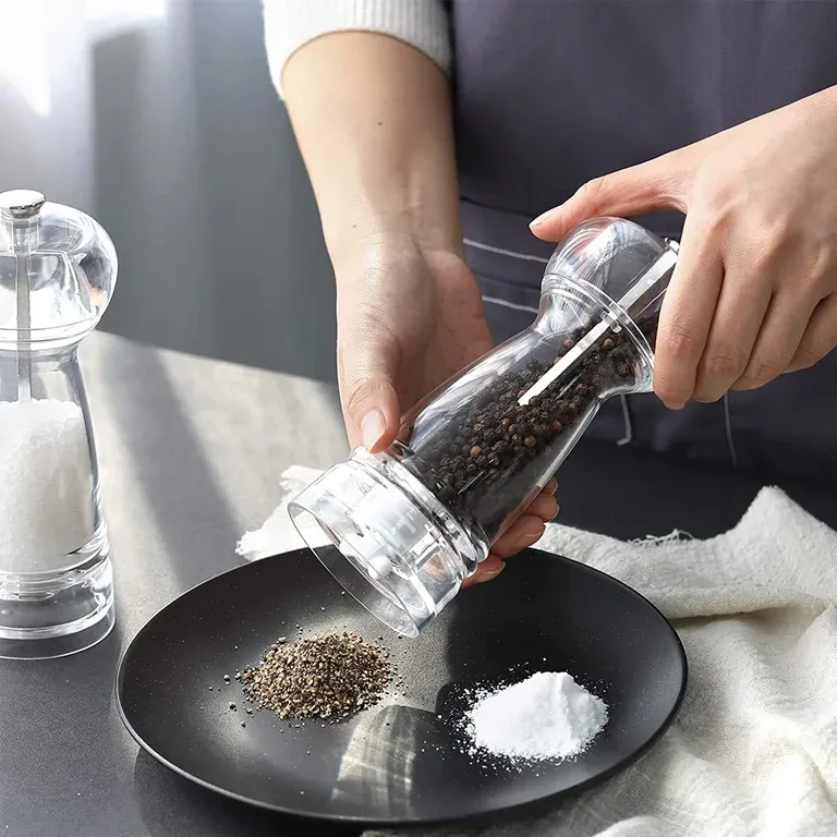 Pepper grinder